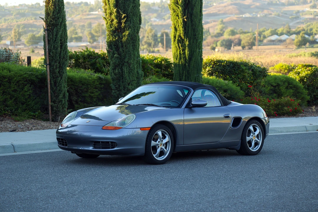 2001 Porsche 986 Boxster - Image 19 of 31