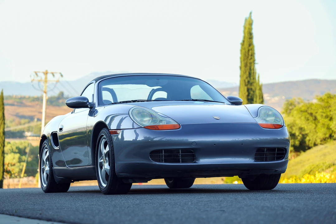 2001 Porsche 986 Boxster - Image 27 of 31