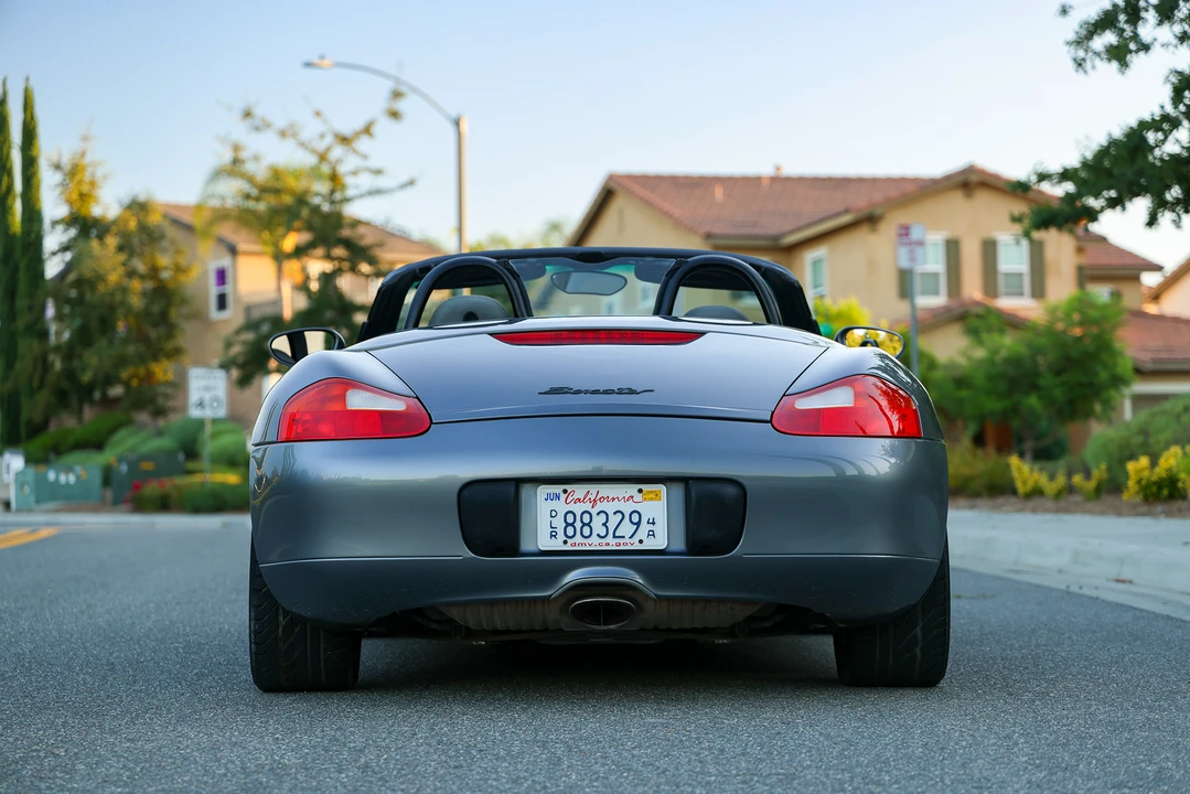 2001 Porsche 986 Boxster - Image 12 of 31
