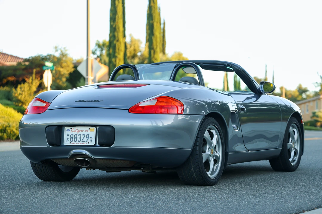 2001 Porsche 986 Boxster - Image 10 of 31