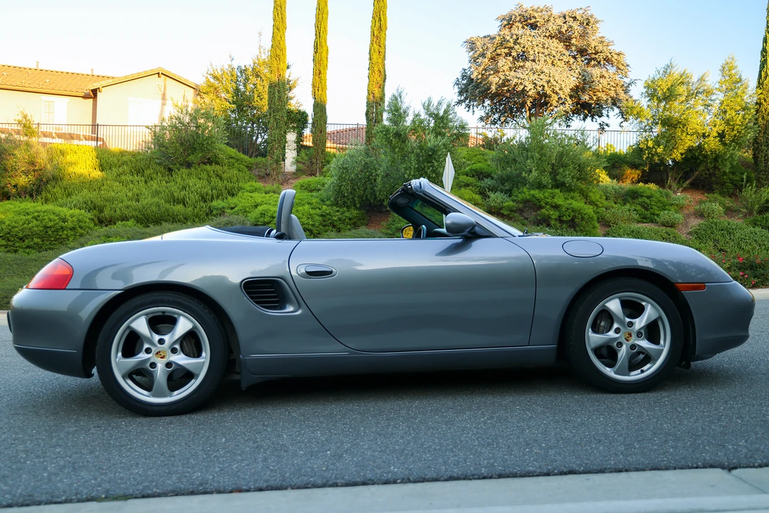 2001 Porsche 986 Boxster - Image 7 of 31