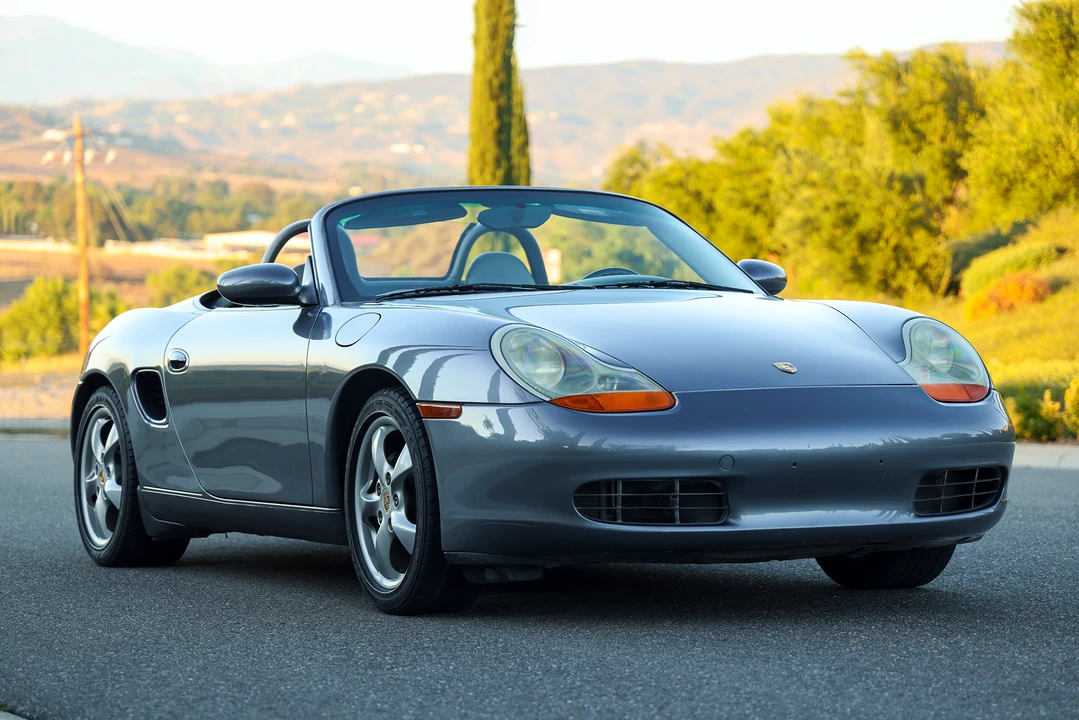 2001 Porsche 986 Boxster - Image 5 of 31