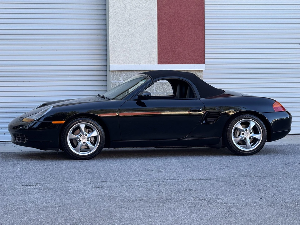 2001 Porsche 986 Boxster - Image 27 of 31