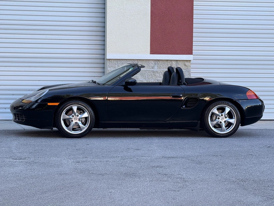 2001 Porsche 986 Boxster - Image 9 of 31