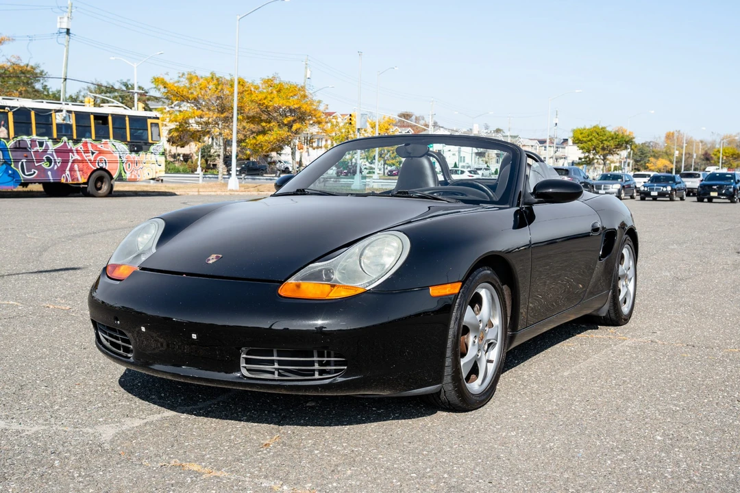 2001 Porsche 986 Boxster - Image 2 of 31