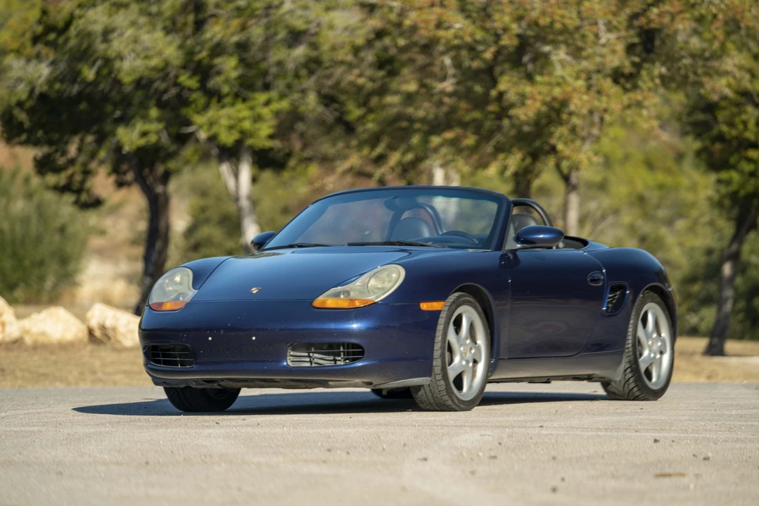 2001 Porsche 986 Boxster - Image 5 of 31