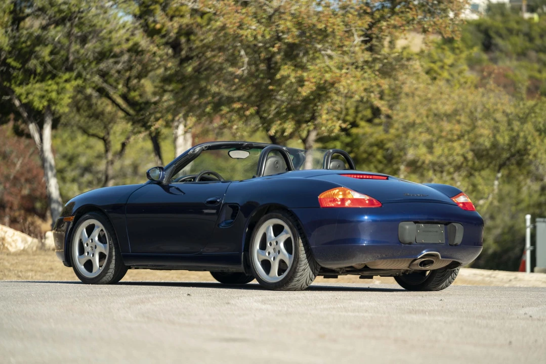 2001 Porsche 986 Boxster - Image 18 of 31
