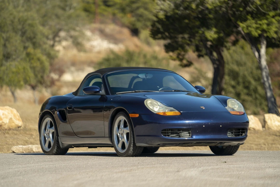 2001 Porsche 986 Boxster - Image 27 of 31