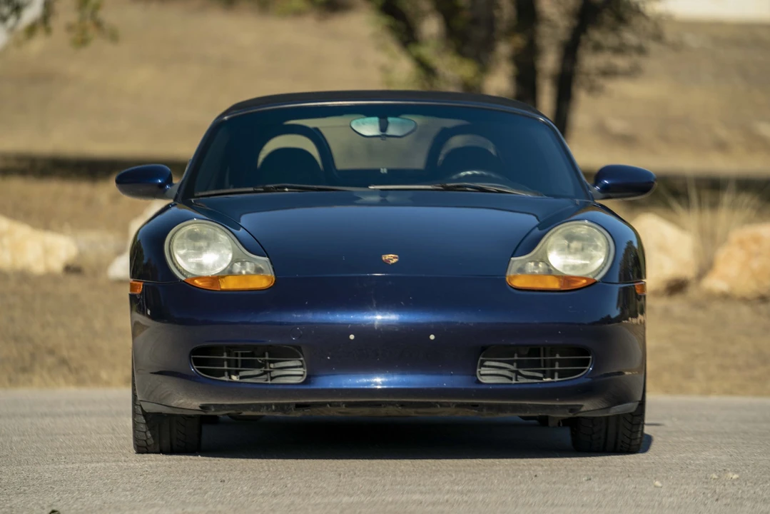 2001 Porsche 986 Boxster - Image 24 of 31