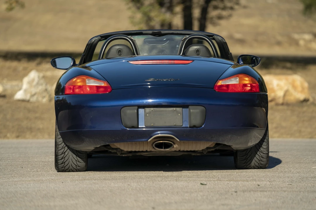 2001 Porsche 986 Boxster - Image 15 of 31