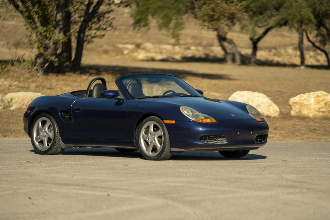 2001 Porsche 986 Boxster - Image 10 of 31