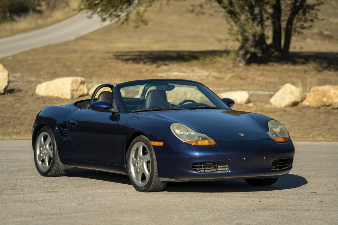 2001 Porsche 986 Boxster - Image 9 of 31