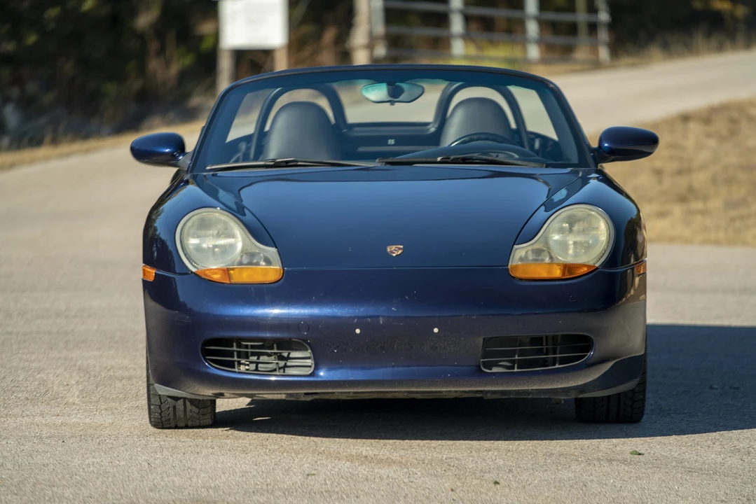 2001 Porsche 986 Boxster - Image 8 of 31