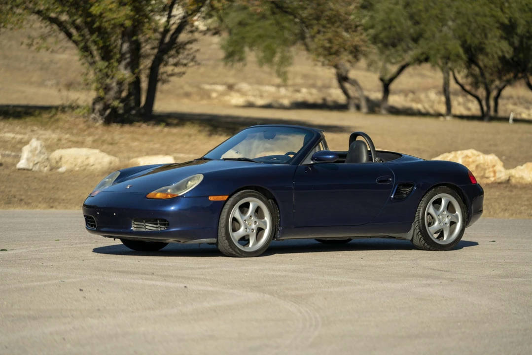 2001 Porsche 986 Boxster - Image 4 of 31