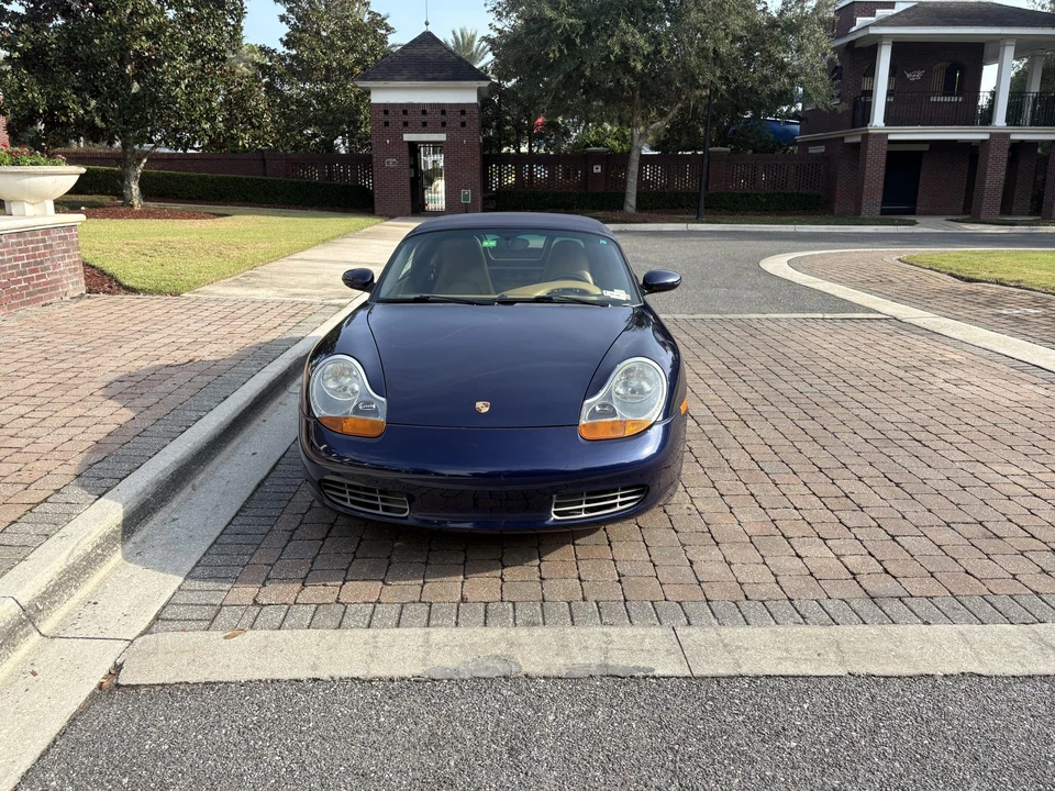 2001 Porsche 986 Boxster - Image 10 of 31