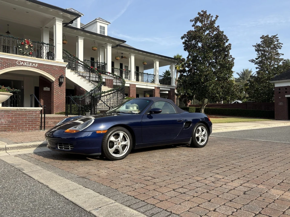 2001 Porsche 986 Boxster - Image 2 of 31