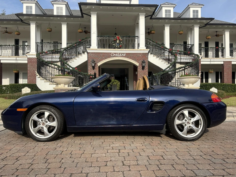 2001 Porsche 986 Boxster - Image 7 of 31