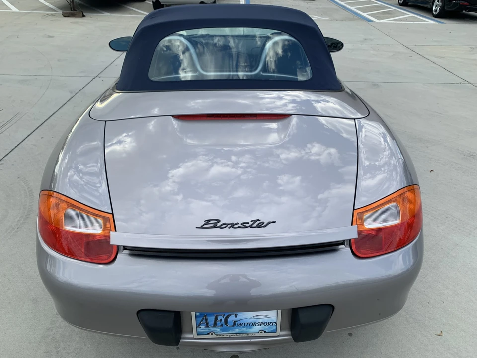 2001 Porsche 986 Boxster - Image 17 of 31