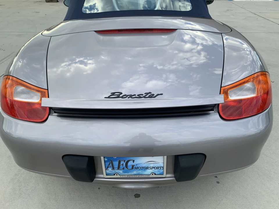 2001 Porsche 986 Boxster - Image 30 of 31