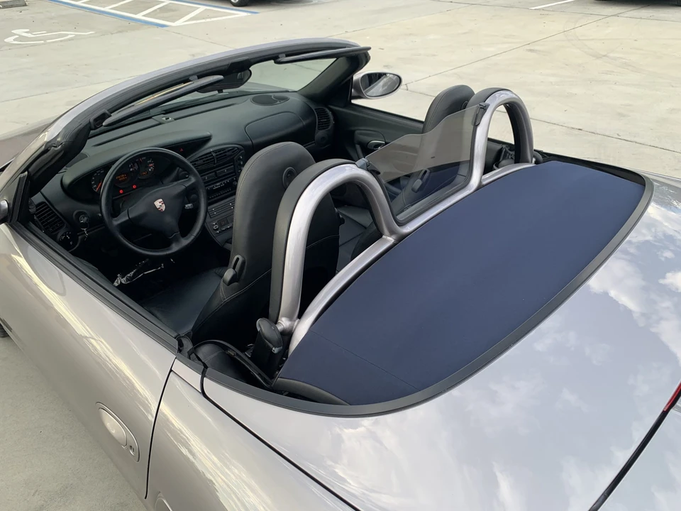 2001 Porsche 986 Boxster - Image 24 of 31