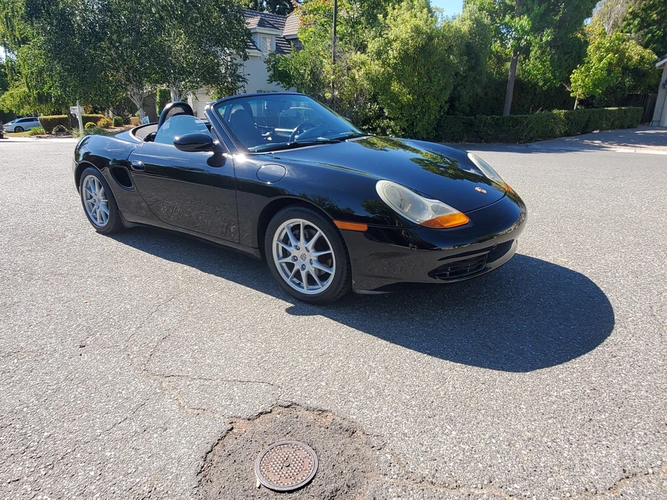 2001 Porsche 986 Boxster - Image 4 of 31