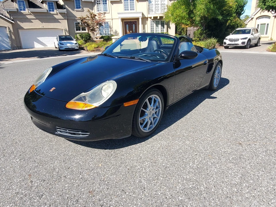 2001 Porsche 986 Boxster - Image 2 of 31