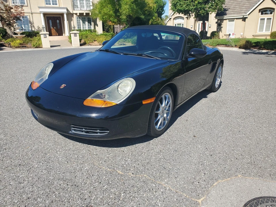 2001 Porsche 986 Boxster - Image 9 of 31