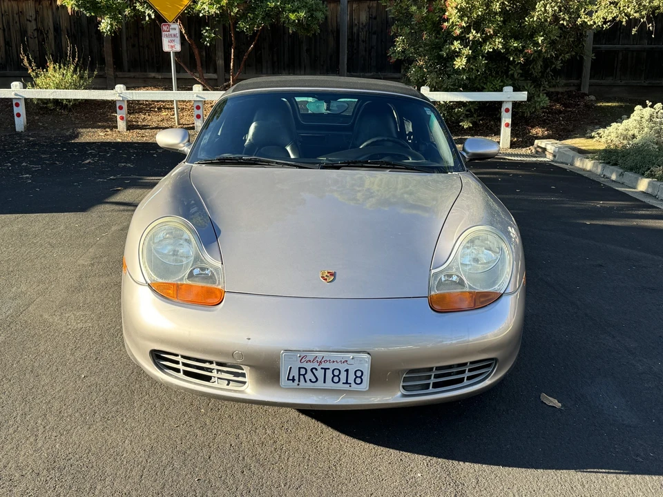 2001 Porsche 986 Boxster - Image 4 of 31
