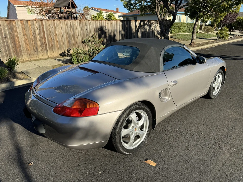 2001 Porsche 986 Boxster - Image 7 of 31