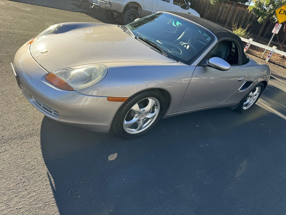 2001 Porsche 986 Boxster - Image 3 of 31