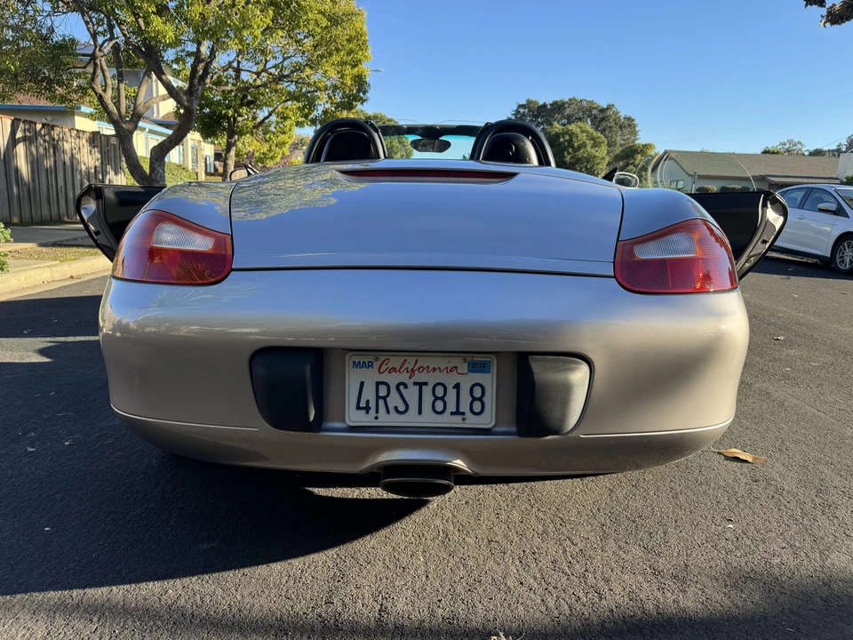 2001 Porsche 986 Boxster - Image 8 of 31