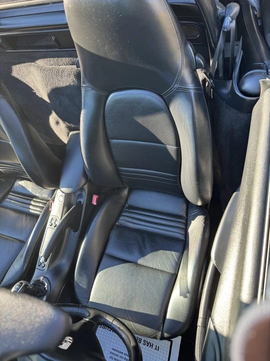 2001 Porsche 986 Boxster - Image 20 of 31