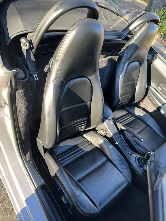 2001 Porsche 986 Boxster - Image 22 of 31
