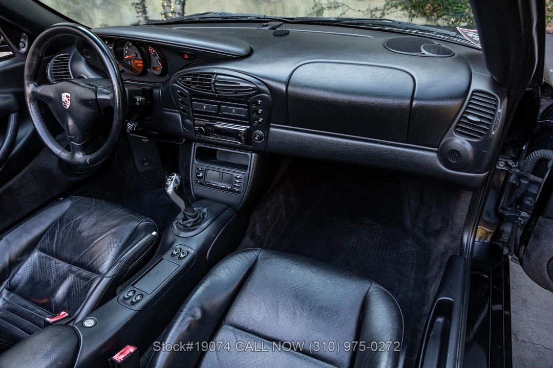 2001 Porsche 986 Boxster - Image 27 of 31