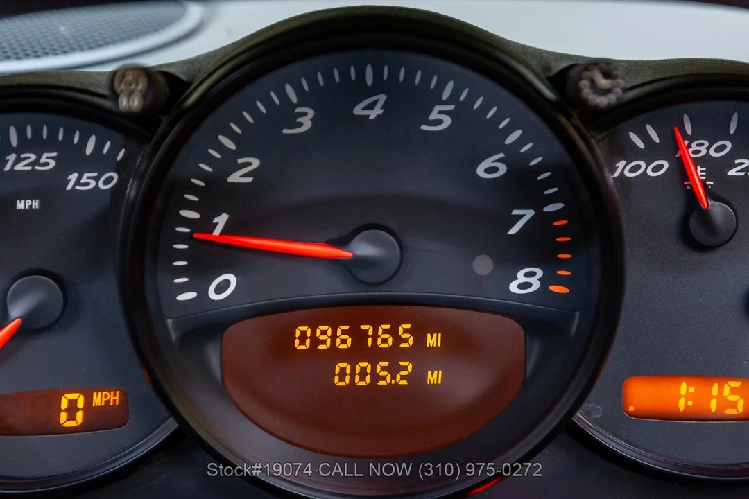 2001 Porsche 986 Boxster - Image 25 of 31