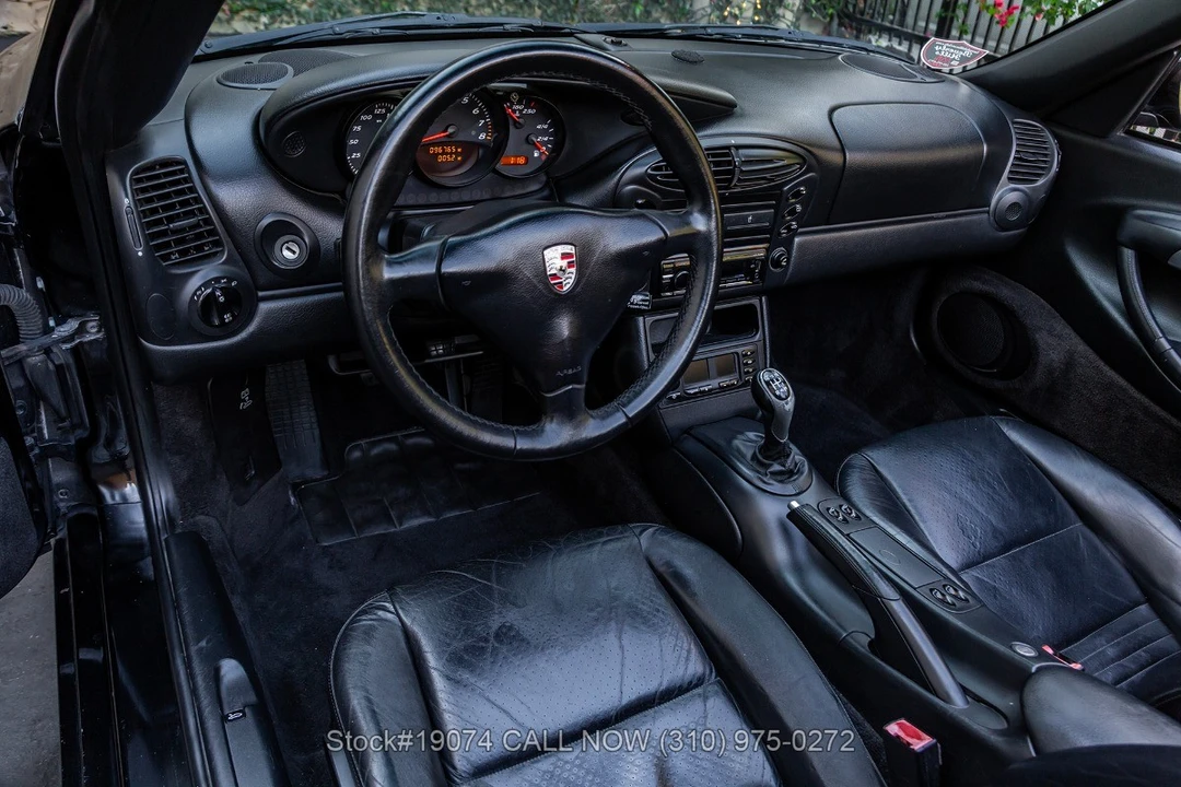 2001 Porsche 986 Boxster - Image 23 of 31
