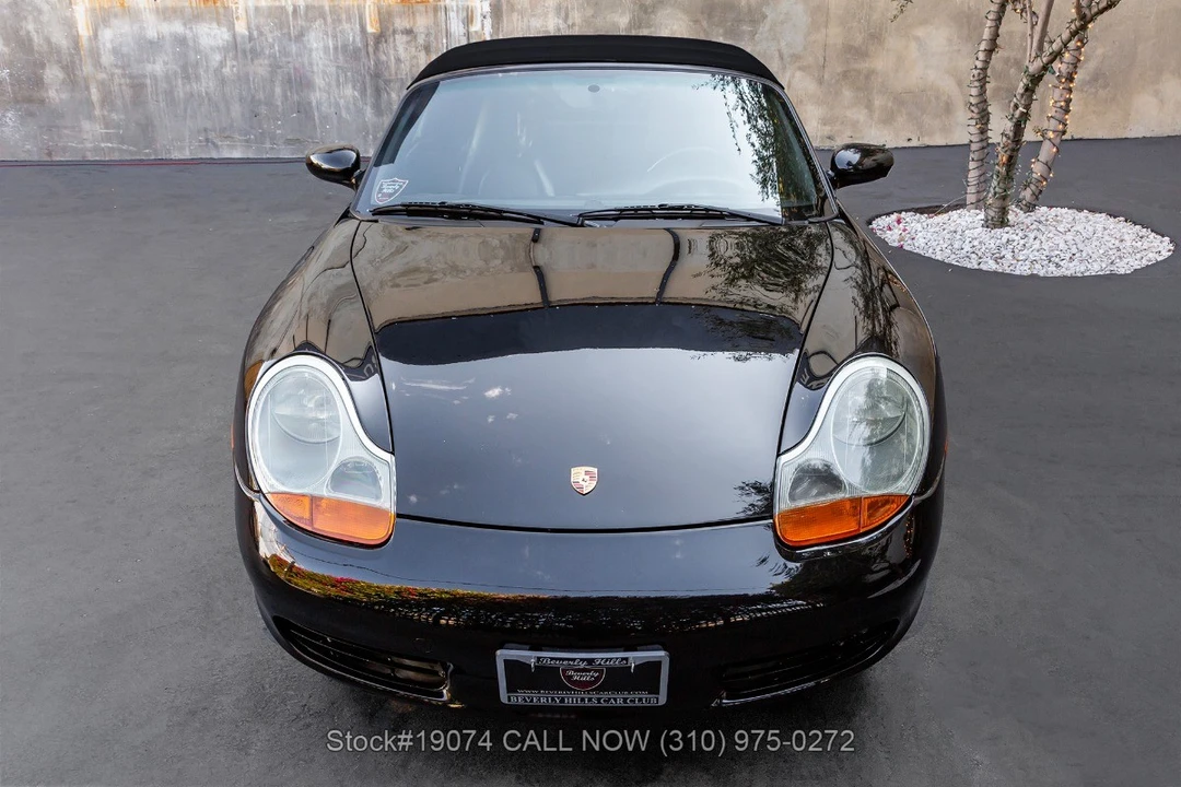 2001 Porsche 986 Boxster - Image 10 of 31