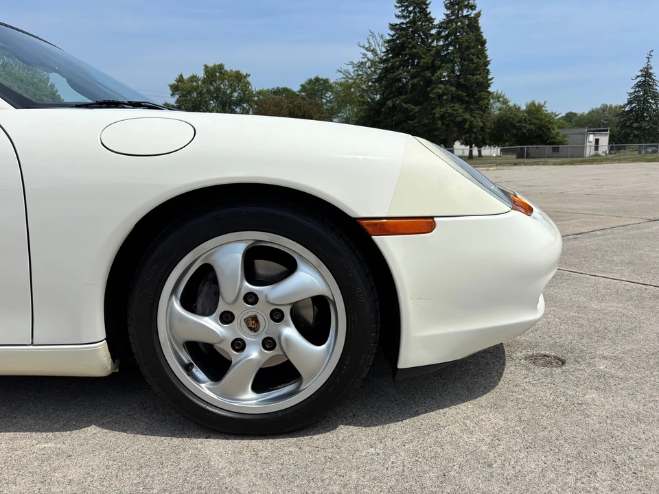2001 Porsche 986 Boxster - Image 30 of 31