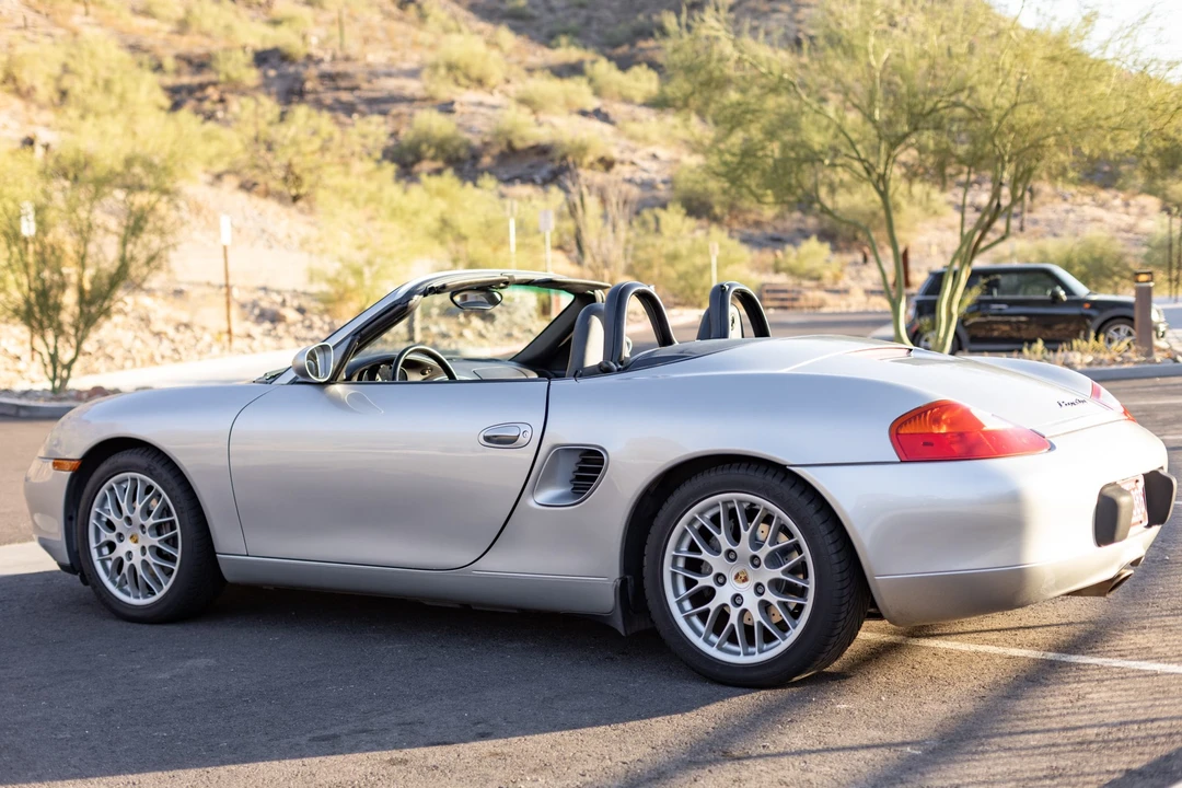 2001 Porsche 986 Boxster - Image 8 of 31