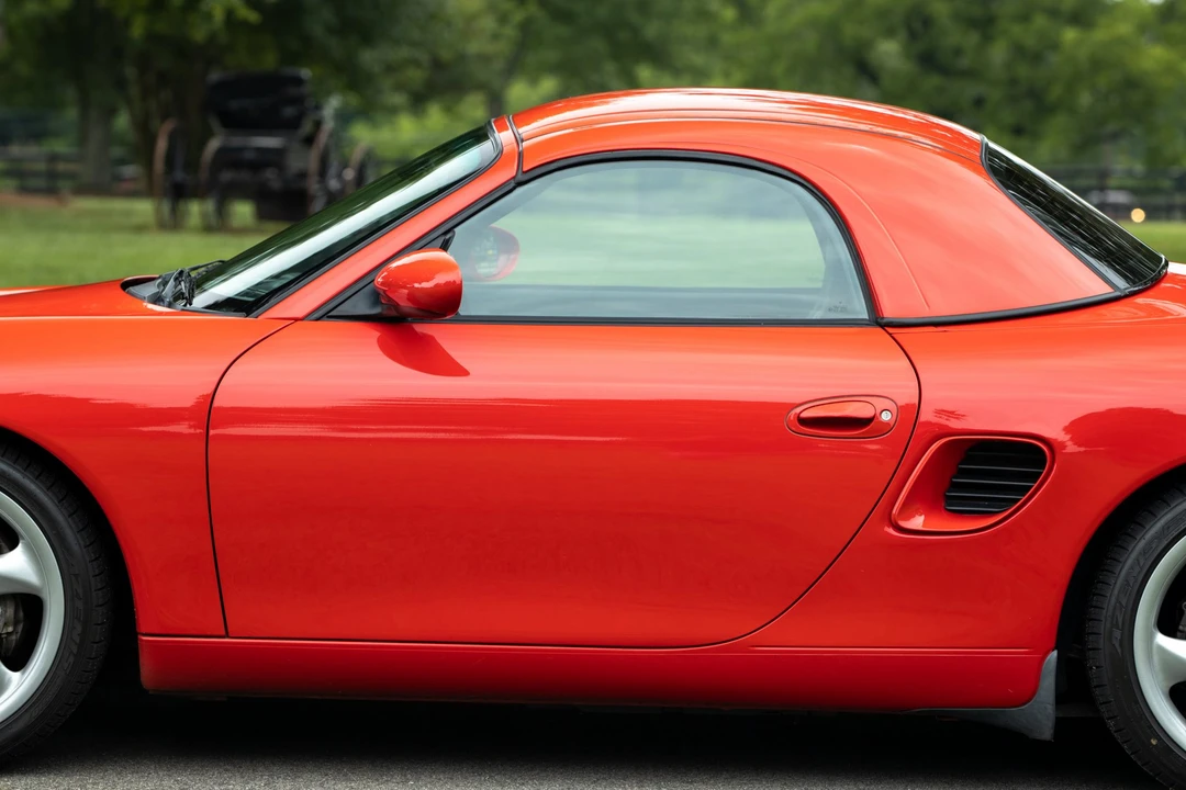 2001 Porsche 986 Boxster - Image 29 of 31