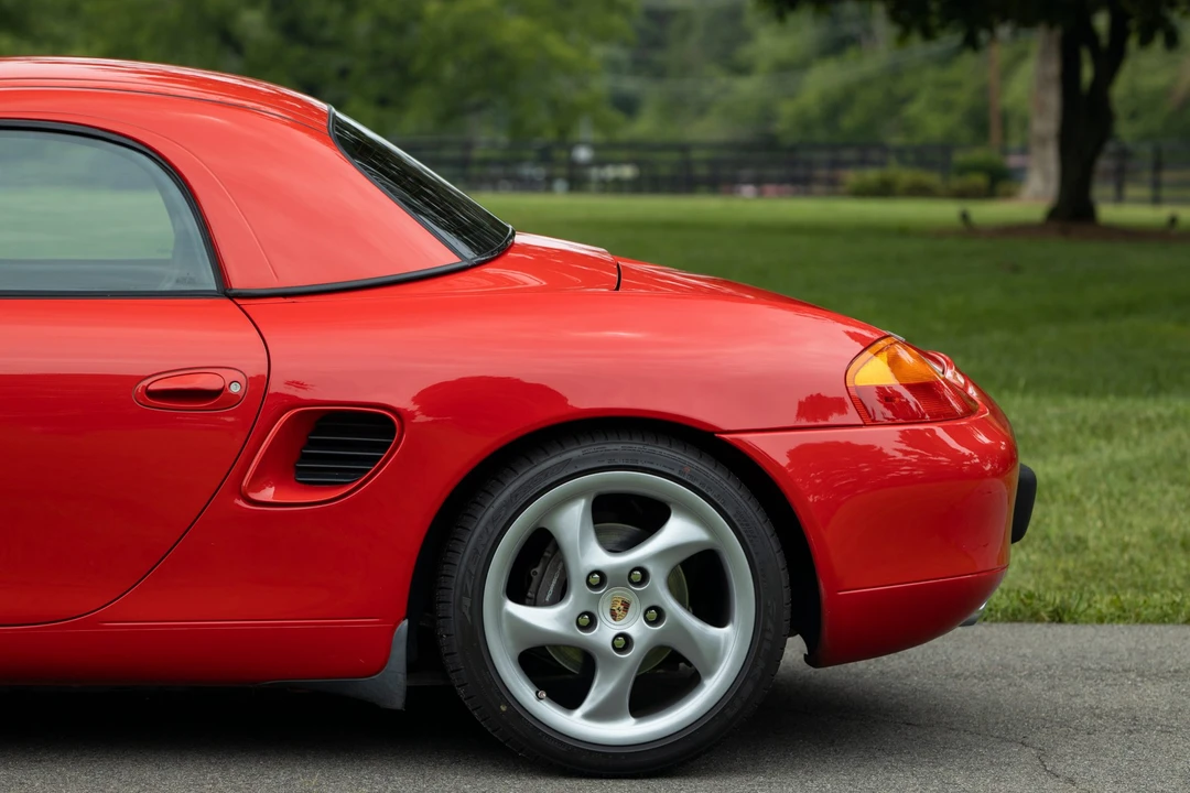 2001 Porsche 986 Boxster - Image 30 of 31
