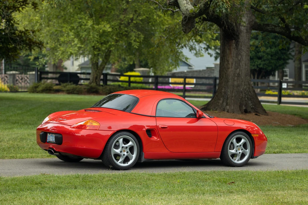 2001 Porsche 986 Boxster - Image 8 of 31