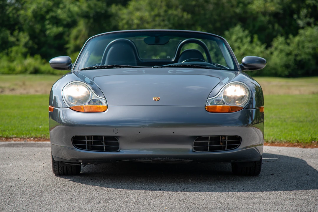 2001 Porsche 986 Boxster - Image 13 of 31