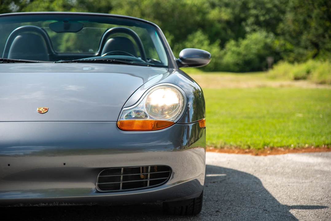 2001 Porsche 986 Boxster - Image 28 of 31
