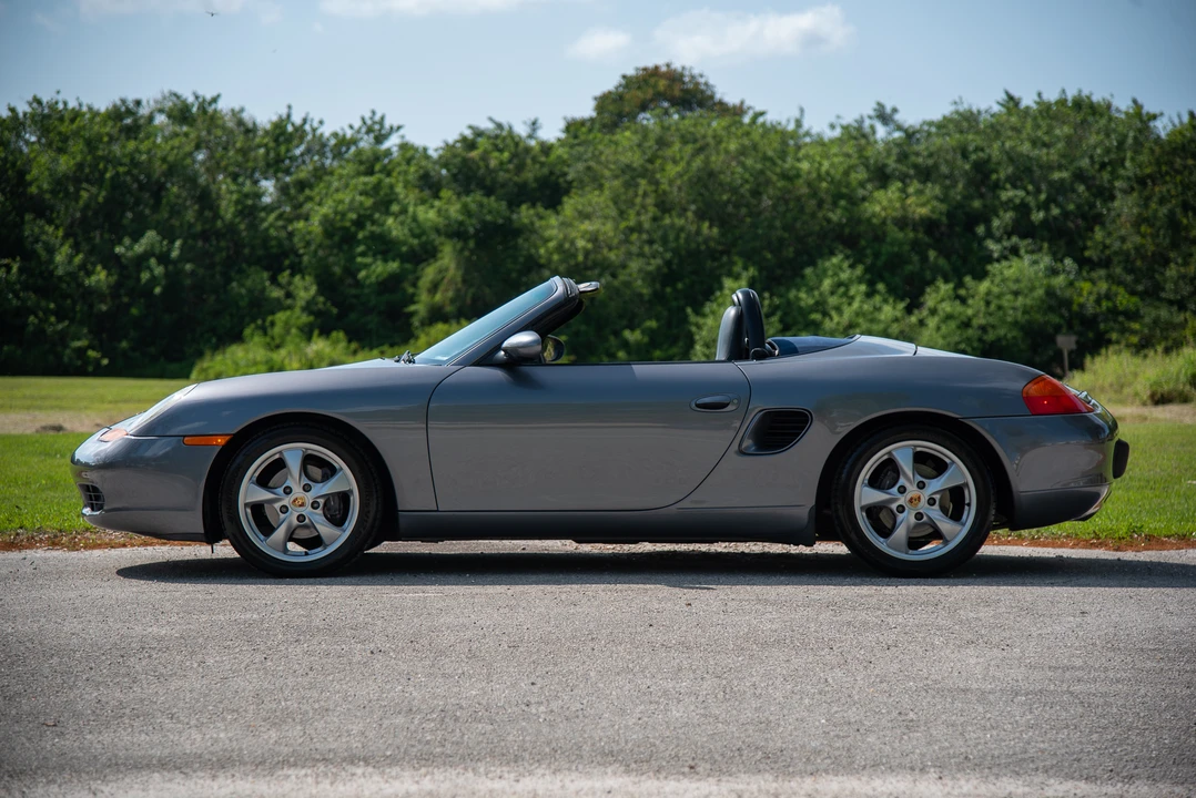 2001 Porsche 986 Boxster - Image 4 of 31