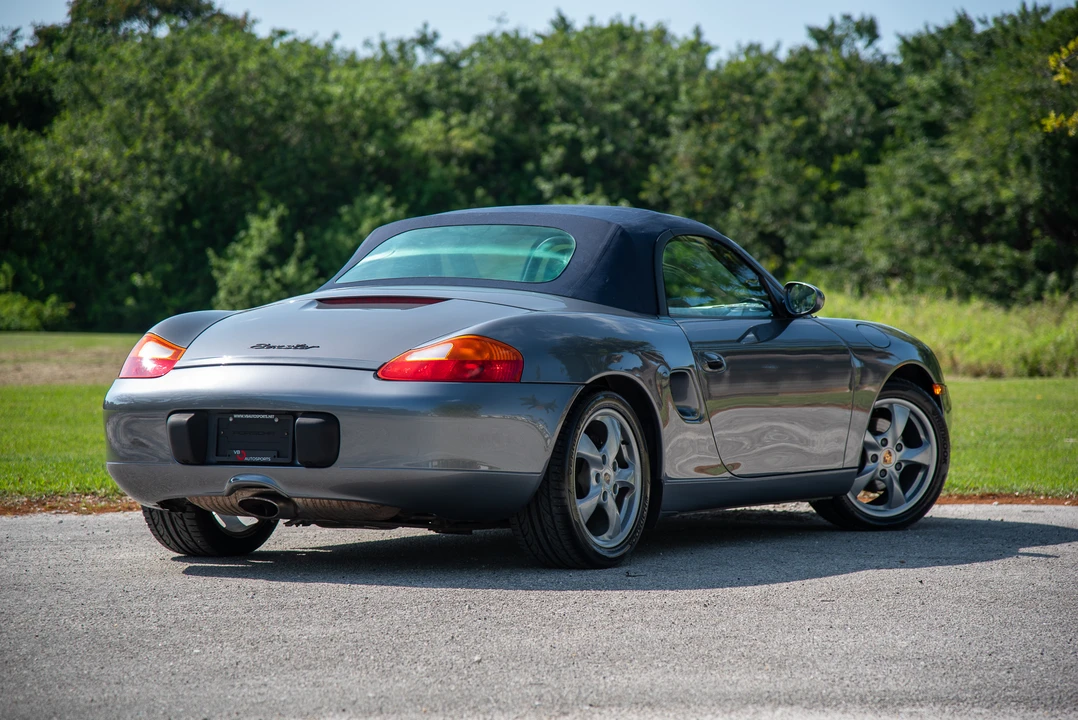 2001 Porsche 986 Boxster - Image 18 of 31