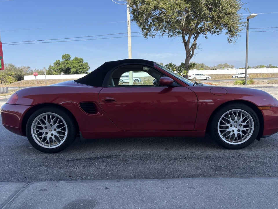2001 Porsche 986 Boxster - Image 6 of 31