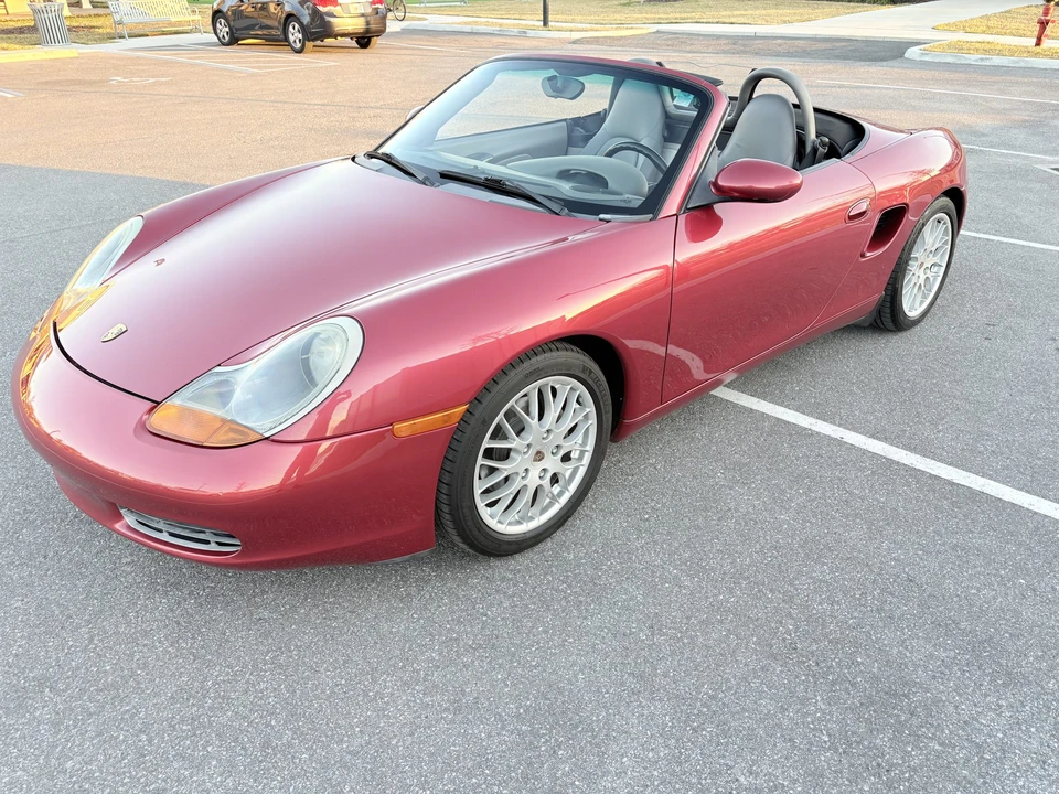 2001 Porsche 986 Boxster - Image 10 of 31