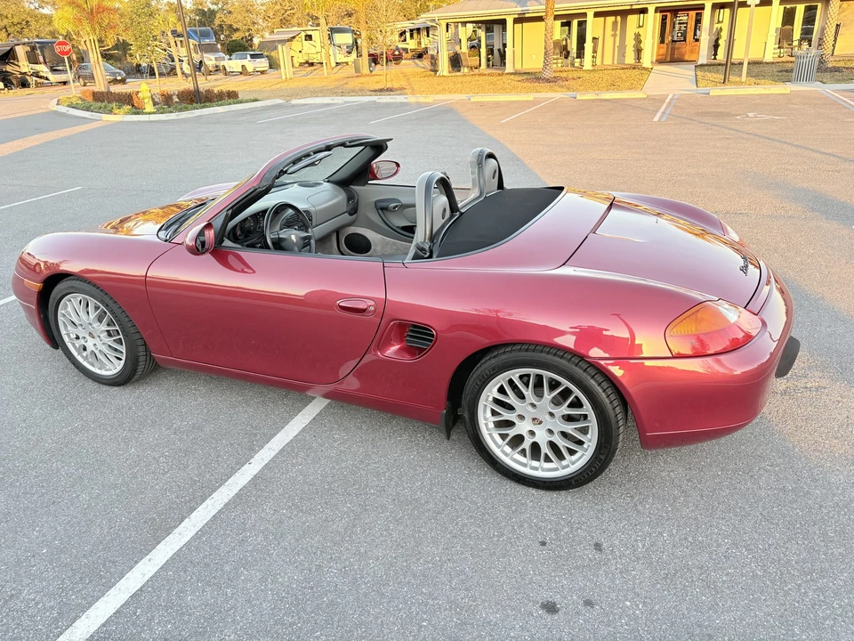 2001 Porsche 986 Boxster - Image 11 of 31