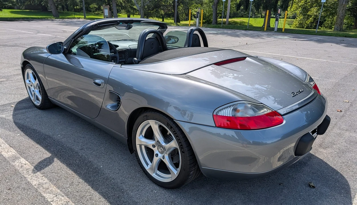 2001 Porsche 986 Boxster - Image 5 of 31